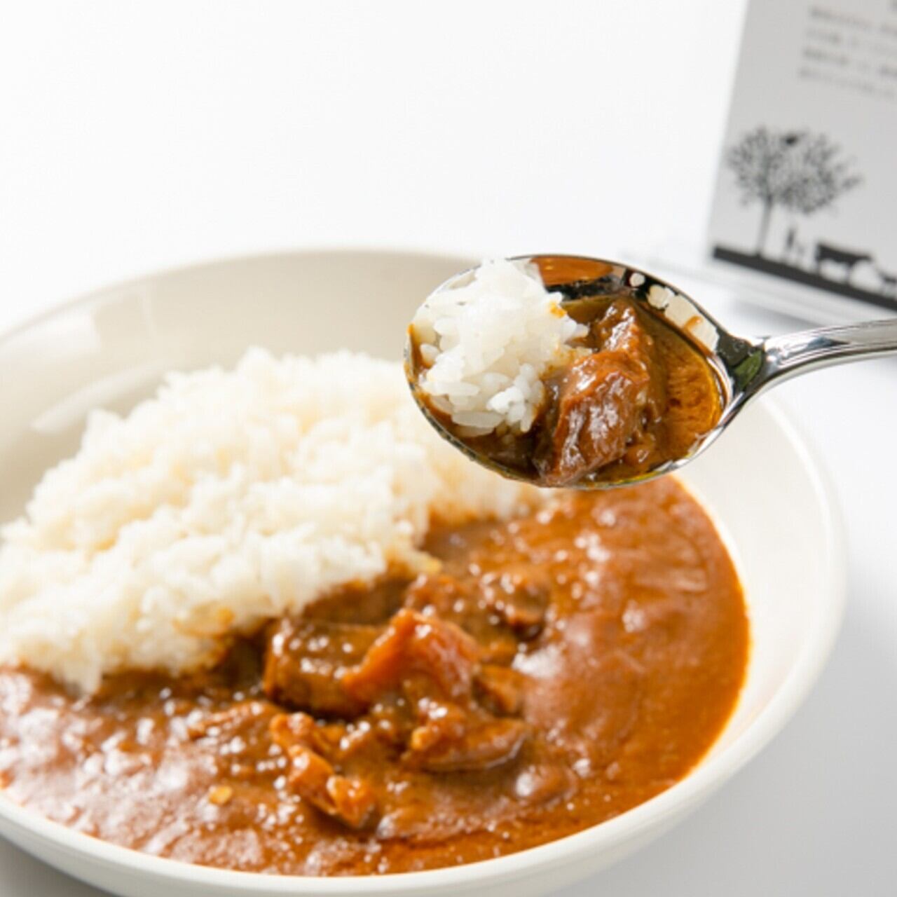 【佐賀県】 風の牧場 牛の匠が作る本格カレー